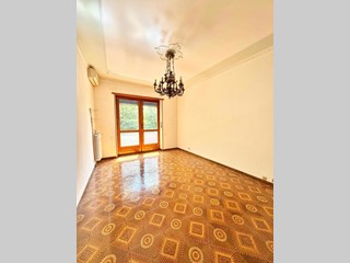 Trilocale in Vendita a Rivoli, 125'000&euro;, 90 m²