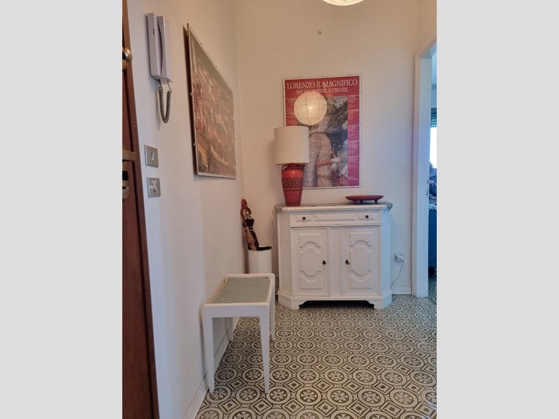 Appartamento in Vendita a Viareggio, zona Fascia mare, 250'000&euro;, 55 m²