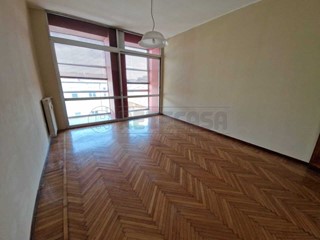 Quadrilocale in Vendita a Cremona, 154'000&euro;, 123 m²