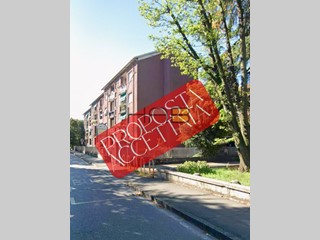 Trilocale in Vendita a Busto Arsizio, 93'000&euro;, 90 m²