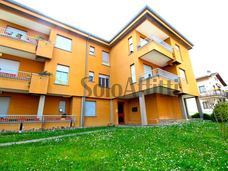 Trilocale in Affitto a Garlate, 750&euro;, 95 m², con Box
