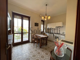 Quadrilocale in Affitto a Torino, zona Pozzo Strada, 920&euro;, 130 m², arredato