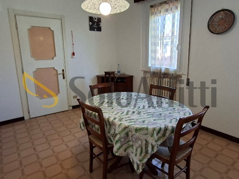 Quadrilocale in Affitto a Legnago, zona Vigo, 600&euro;, 100 m², arredato