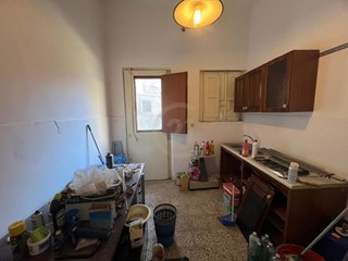 Trilocale in Vendita a Misterbianco, zona Lineri, 88'000&euro;, 85 m²