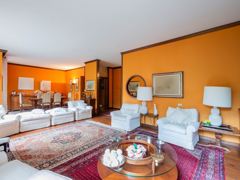 Quadrilocale in Vendita a Milano, zona De Angeli, 680'000&euro;, 160 m²