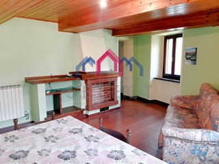 Trilocale in Vendita a Castelnuovo di Garfagnana, 79'000&euro;, 52 m²