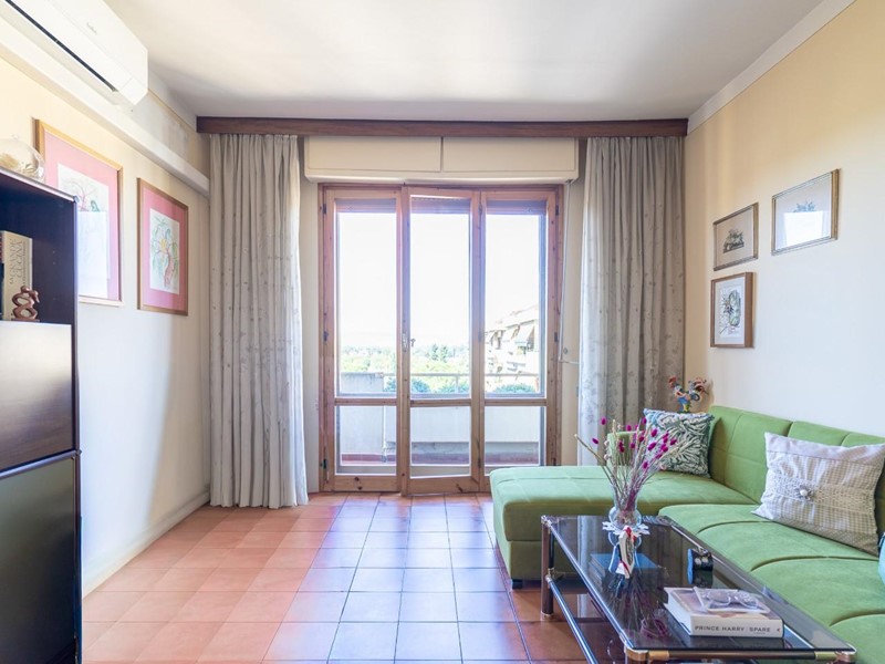 Quadrilocale in Vendita a Firenze, zona Isolotto, 269'000&euro;, 85 m²