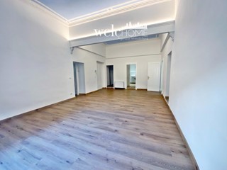 Appartamento in Vendita a Prato, 380'000&euro;, 150 m²