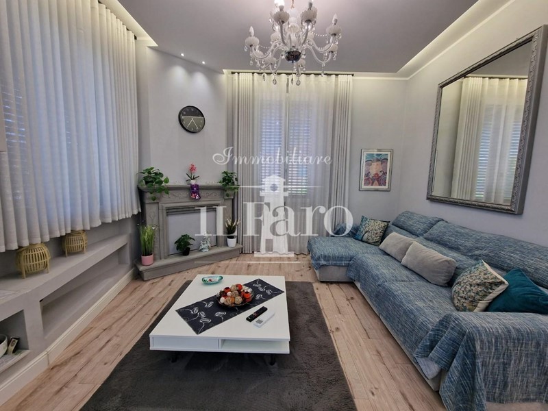 Quadrilocale in Vendita a Signa, 290'000&euro;, 90 m², arredato