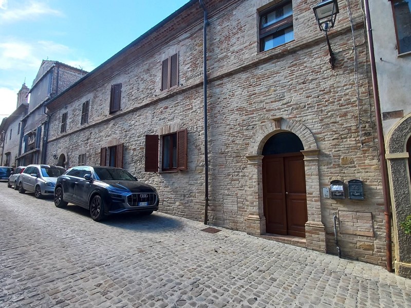 Appartamento in Vendita a Santa Vittoria in Matenano, 135'000&euro;, 110 m²