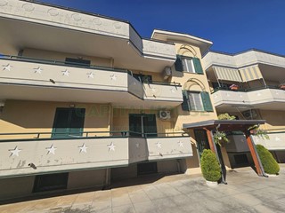 Quadrilocale in Vendita a Vitulazio, 110'000&euro;, 95 m²