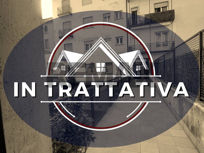 Bilocale in Vendita a Varese, 60'000&euro;, 49 m²