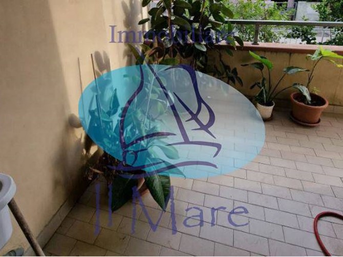 Trilocale in Vendita a Viareggio, 170'000&euro;, 65 m²