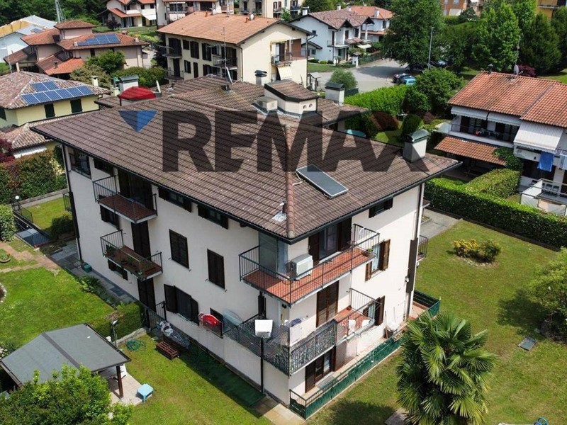Trilocale in Vendita a Malnate, 180'000&euro;, 86 m²