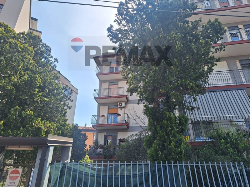 Trilocale in Vendita a Gravina di Catania, 79'000&euro;, 55 m²