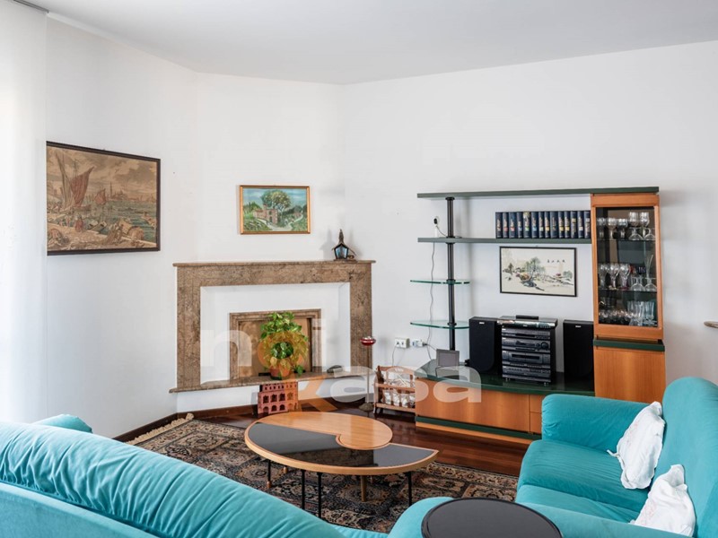 Quadrilocale in Vendita a Magnago, 219'000&euro;, 130 m²