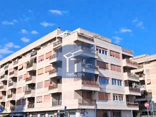 Trilocale in Vendita a Roma, 239'000&euro;, 90 m²