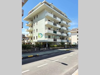 Quadrilocale in Vendita a Martinsicuro, 88'000&euro;, 60 m²