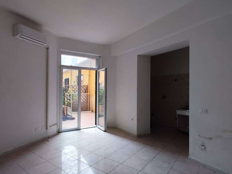Bilocale in Vendita a Livorno, 75'000&euro;, 44 m²