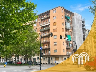 Bilocale in Vendita a Torino, 80'000&euro;, 45 m²