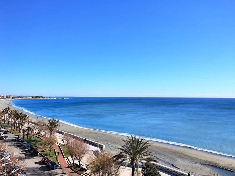 Quadrilocale in Affitto a Catanzaro, 2'200&euro;, 110 m²