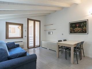 Monolocale in Affitto a Scanzorosciate, 600&euro;, 45 m²