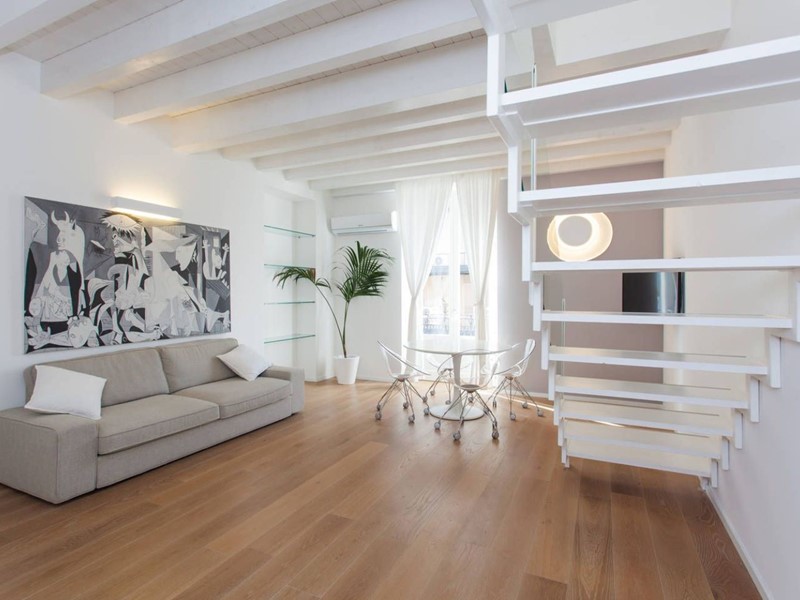 Trilocale in Affitto a Palermo, 1'150&euro;, 85 m²
