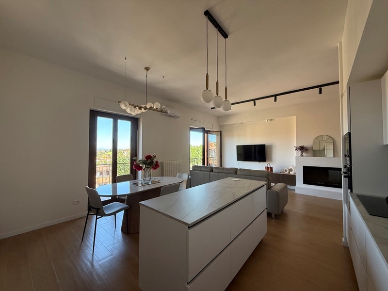 Appartamento in Vendita a Mentana, 259'000&euro;, 151 m²