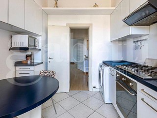 Quadrilocale in Vendita a Milano, 255'000&euro;, 105 m²