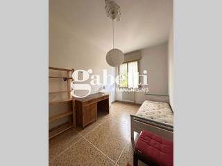Trilocale in Vendita a Bologna, 269'000&euro;, 92 m²