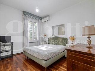 Appartamento in Vendita a Bologna, 680'000&euro;, 160 m², con Box