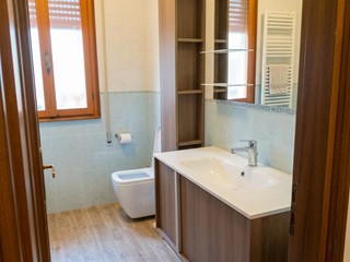 Appartamento in Vendita a Corbola, 58'000&euro;, 100 m², arredato, con Box