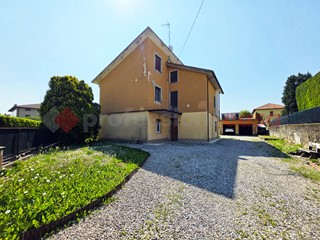 Quadrilocale in Vendita a Cadorago, 198'000&euro;, 120 m², con Box