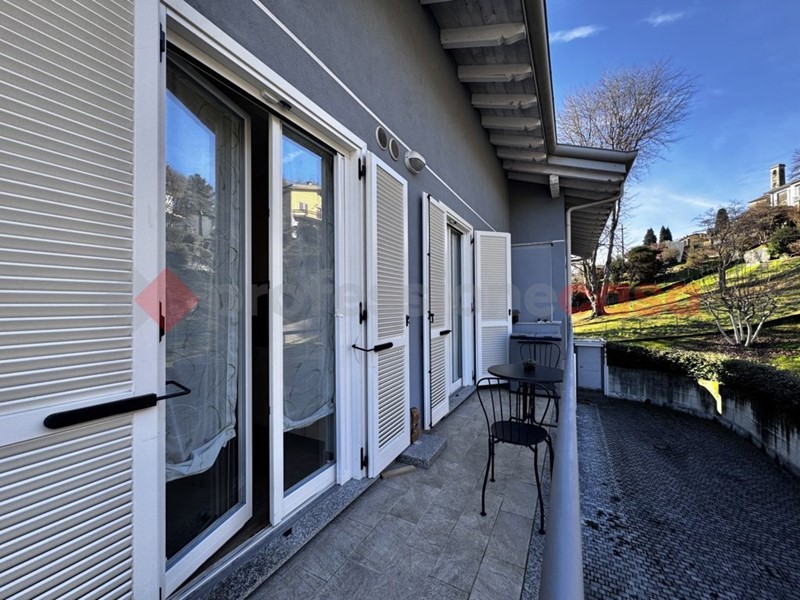 Quadrilocale in Vendita a Meina, 280'000&euro;, 107 m², con Box
