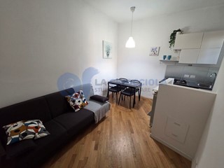 Bilocale in Vendita a Bologna, 155'000&euro;, 40 m², arredato