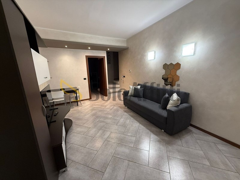 Bilocale in Affitto a Corsico, zona Centro storico, 730&euro;, 75 m², arredato