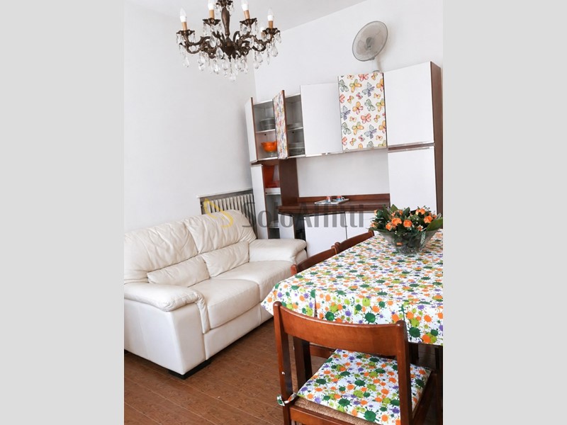 Bilocale in Affitto a Modena, zona Via Vignolese, 550&euro;, 50 m², arredato