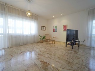 Appartamento in Vendita a Rimini, zona FIERA VECCHIA, 397'000&euro;, 177 m², con Box