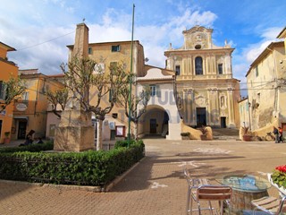 Monolocale in Vendita a Riva Ligure, 149'000&euro;, 35 m², con Box