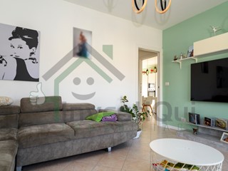 Appartamento in Vendita a Ciriè, 269'000&euro;, 140 m², con Box