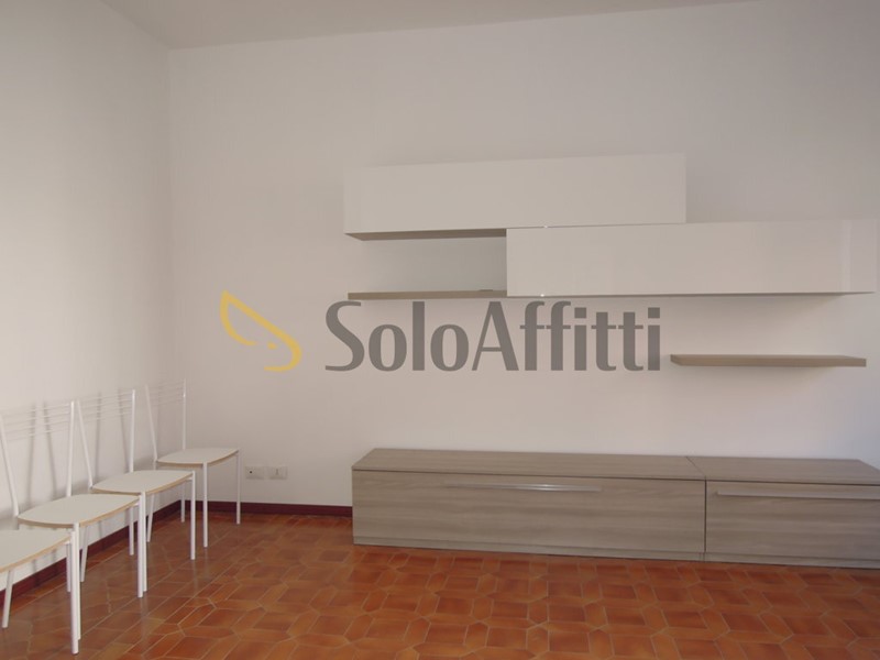Trilocale in Affitto a Buccinasco, zona Esselunga, 1'000&euro;, 100 m², arredato