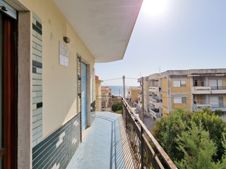 Bilocale in Vendita a Sessa Aurunca, zona LEVAGNOLE MARE, 90'000&euro;, 70 m²