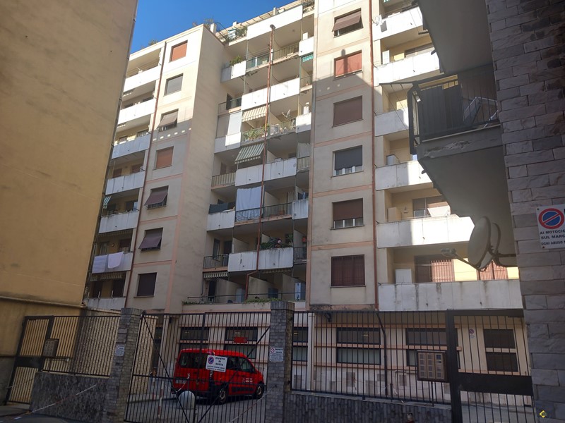 Quadrilocale in Vendita a Genova, 49'659&euro;, 96 m²