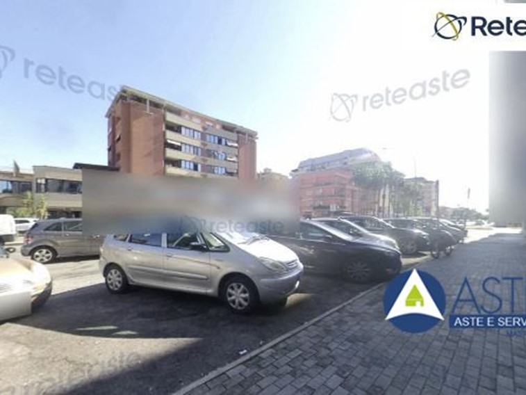 Quadrilocale in Vendita a Latina, 132'882&euro;, 107 m²