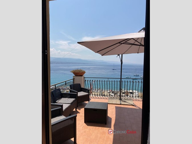 Bilocale in Affitto a Messina, 5'500&euro;, 100 m²