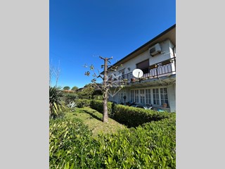 Quadrilocale in Vendita a Massa, 245'000&euro;, 145 m²