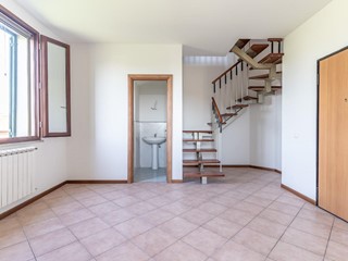 Bilocale in Vendita a Santa Croce sull'Arno, 95'000&euro;, 50 m²