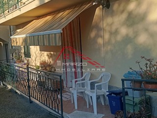 Quadrilocale in Vendita a Massa, 130'000&euro;, 65 m², arredato
