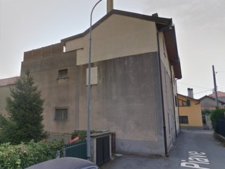 Quadrilocale in Vendita a Cambiago, 42'750&euro;, 84 m²