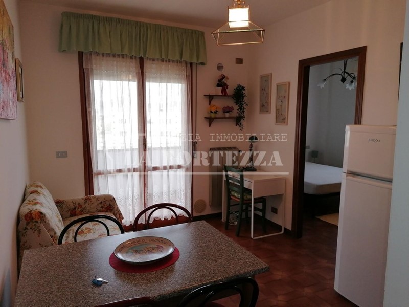 Bilocale in Vendita a Pisa, 126'000&euro;, 40 m², arredato